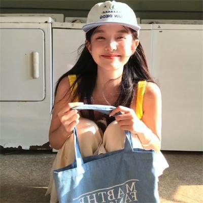 铁笼 海报